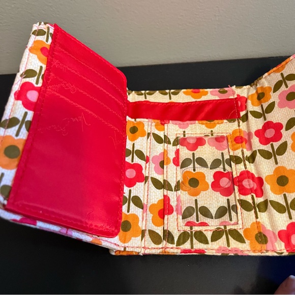 Vera Bradley Riley Compact Wallet in Folkloric - Picture 4 of 5